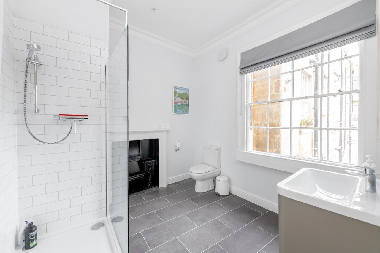 Spacious Maisonette With Parking - 10 Mins Walk From Bath Abbey - 2 Bed & 2 Bath Buitenkant foto